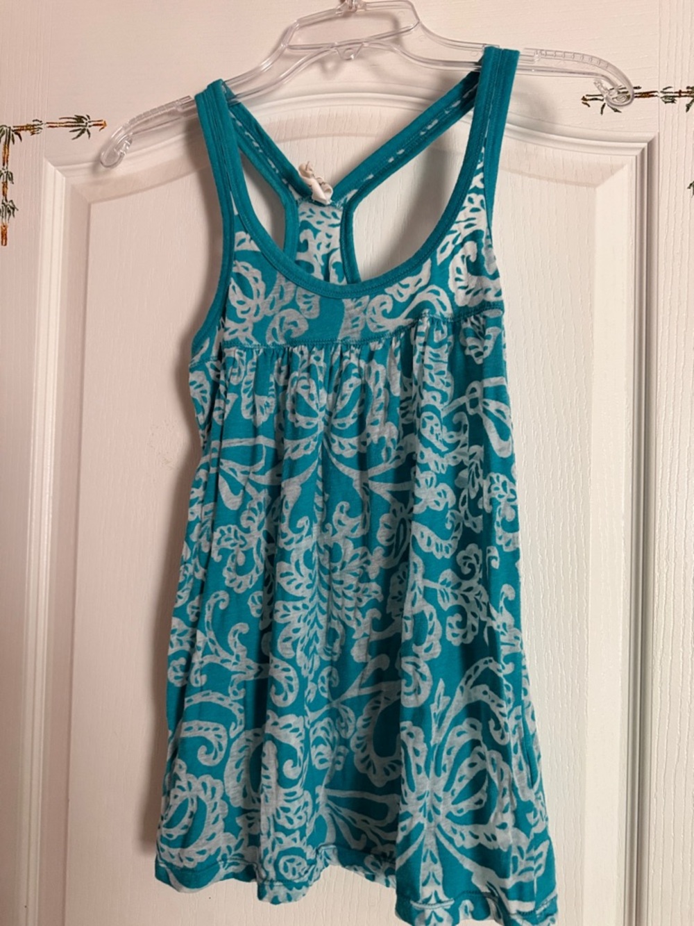 Aeropostale Teal and White Patterned Racerback Tank Top